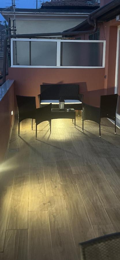 Casa Vacanza " La Rosa " Imperia Liguria Екстериор снимка
