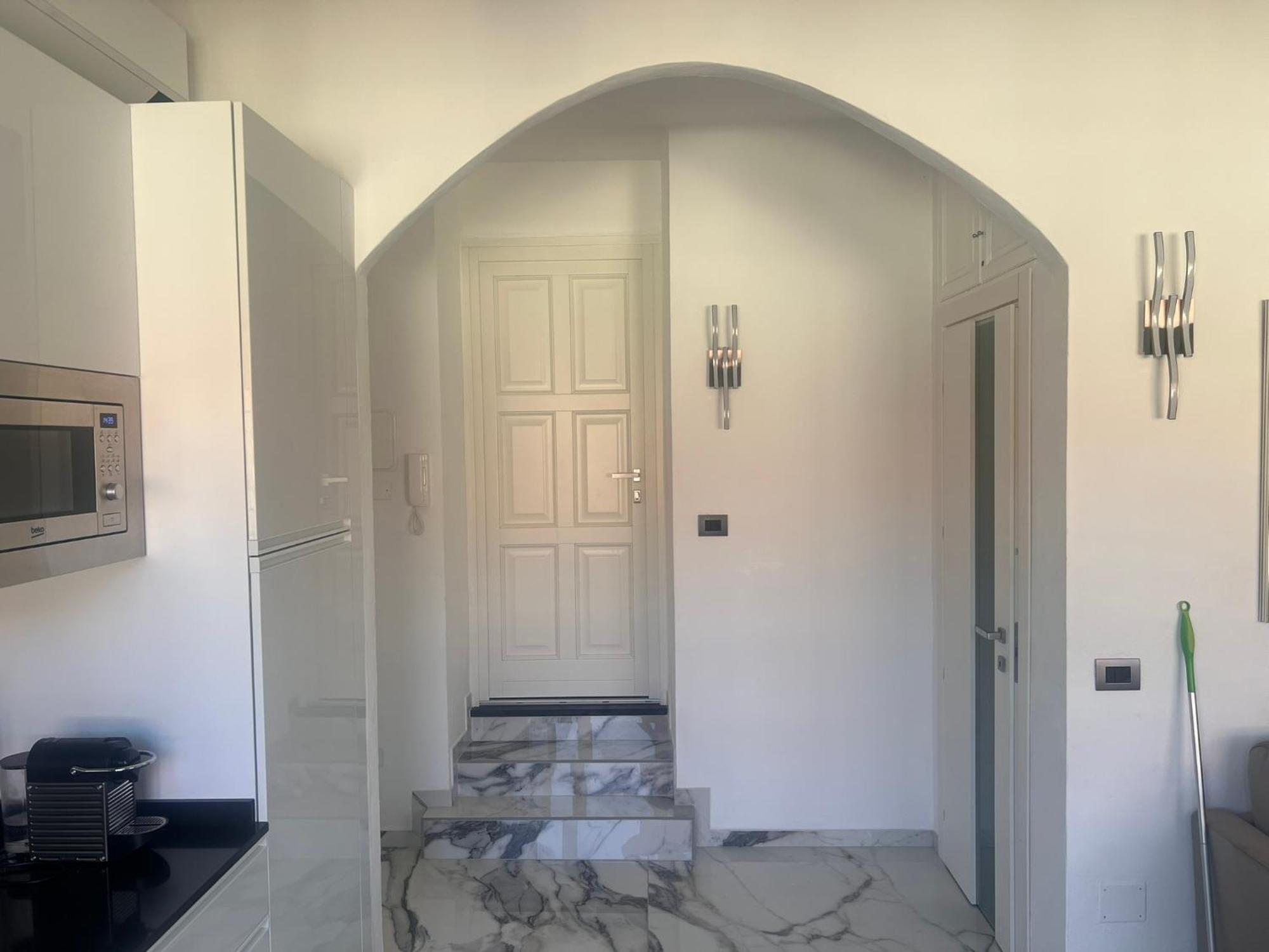 Casa Vacanza " La Rosa " Imperia Liguria Екстериор снимка